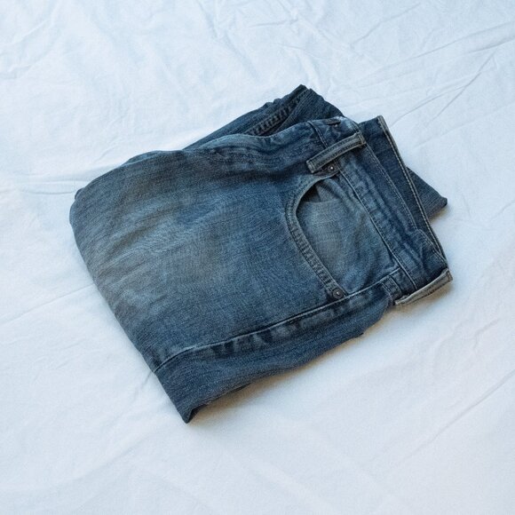 Vintage, Levi, Straight-leg Mid-Rise jeans - Picture 1 of 6